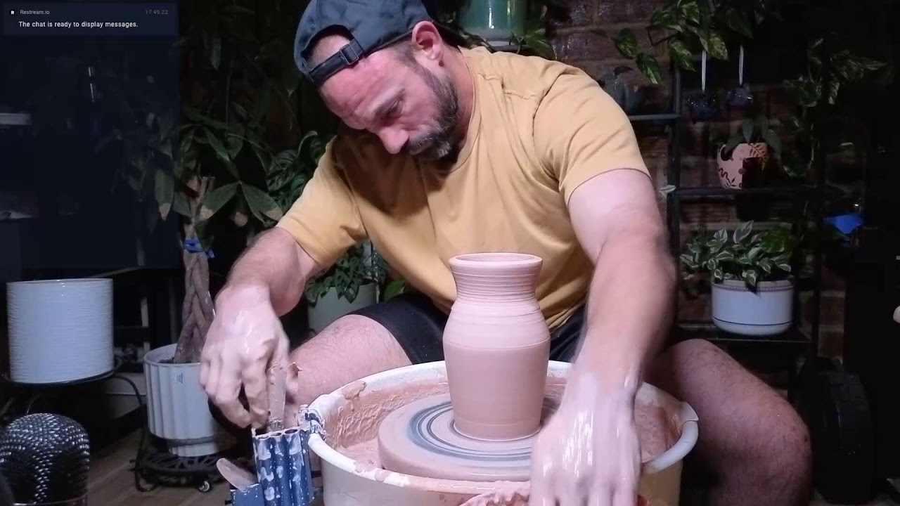 Live Throwing Pottery on the Wheel