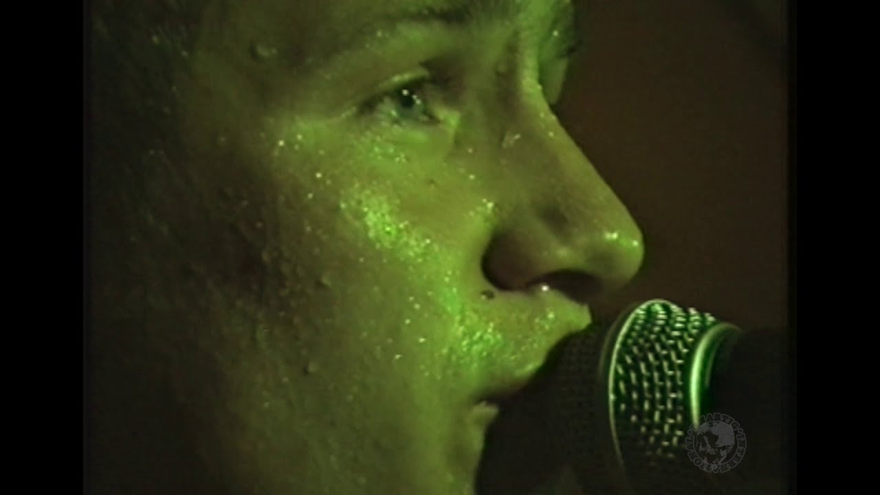 The Promise Ring live at UJZ Korn Hannover 1999