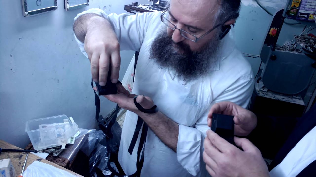 «Наши в городе». Мастерская тфилин 2. Правило трех квадратов.