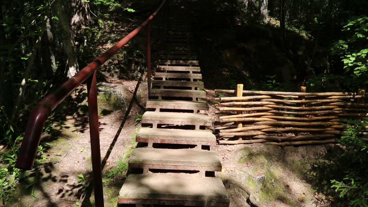 Latvia Mazsalaca Nature park Devil's cave / Lettonie Mazsalaca Nature park Devil's cave