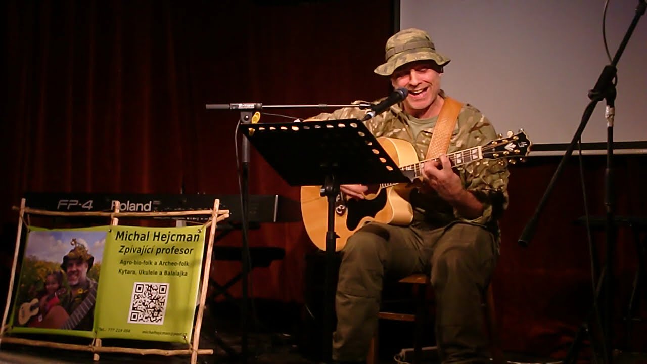 Zpívající profesor Michal Hejcman: Rudý traktor