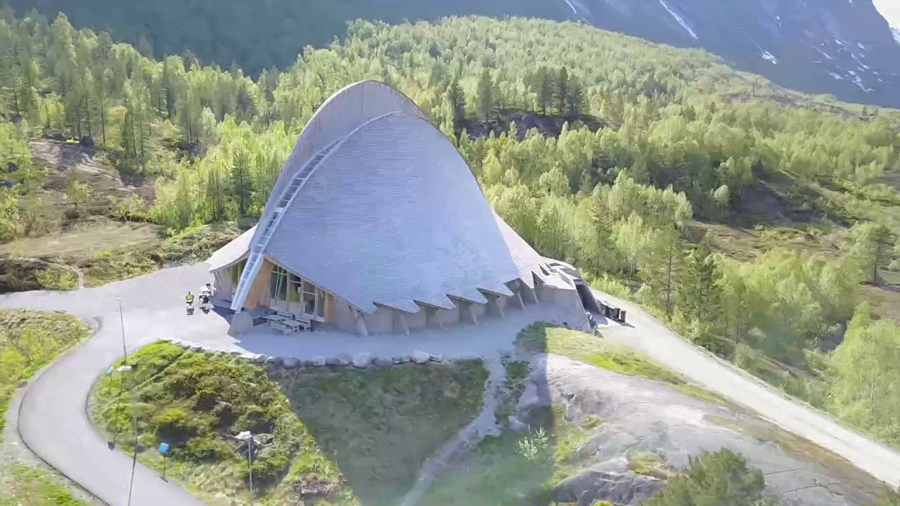 Klaudia & Mario Norway 2017 Jostedalsbreen Glacier  Nigardsbreen Gaupne Gjerde Breheimsenteret