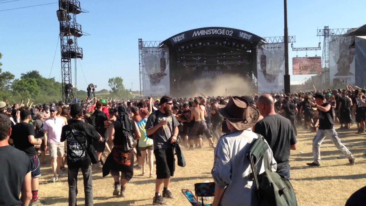 Dagoba Hellfest 2014 wall of death