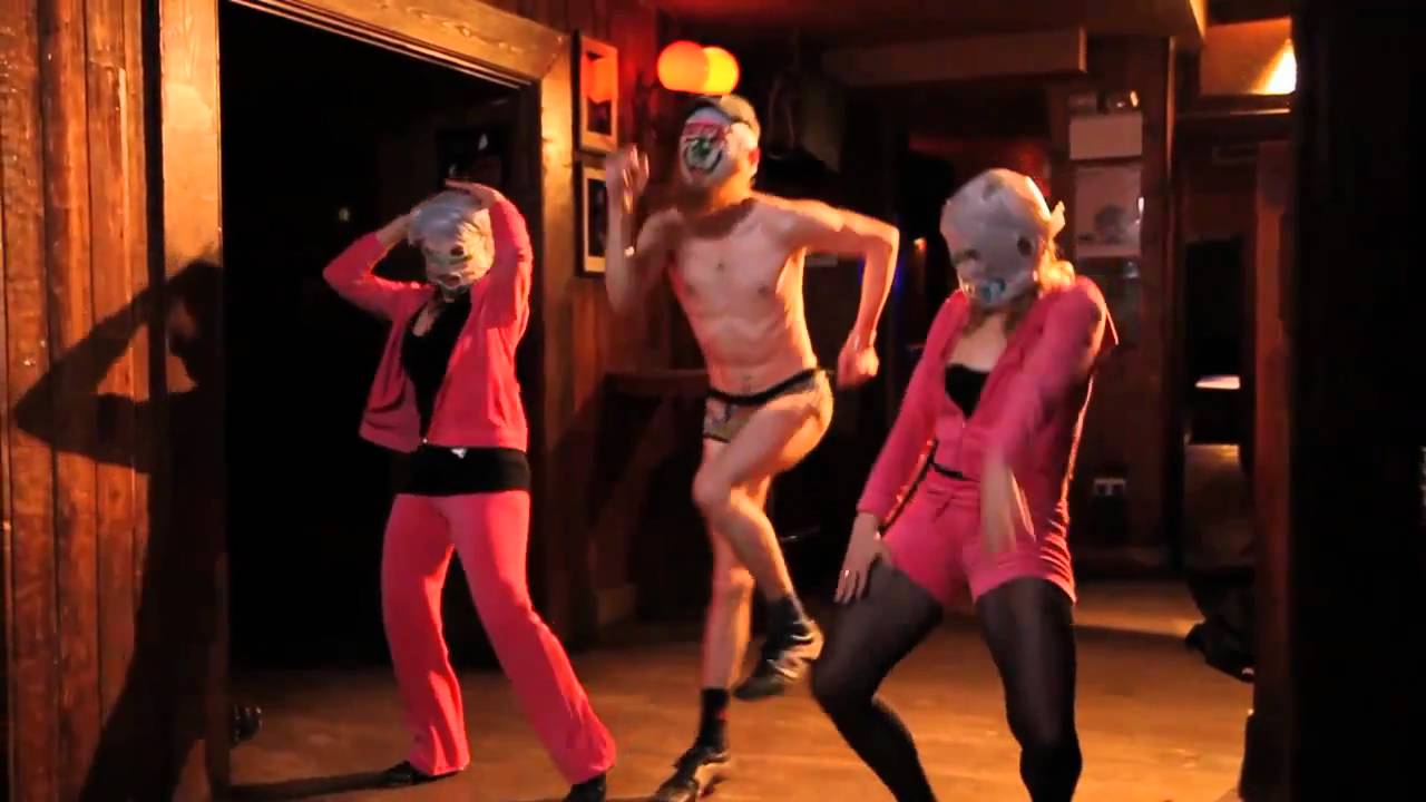 Rubberbandits - I wanna fight your father (As Gaeilge)