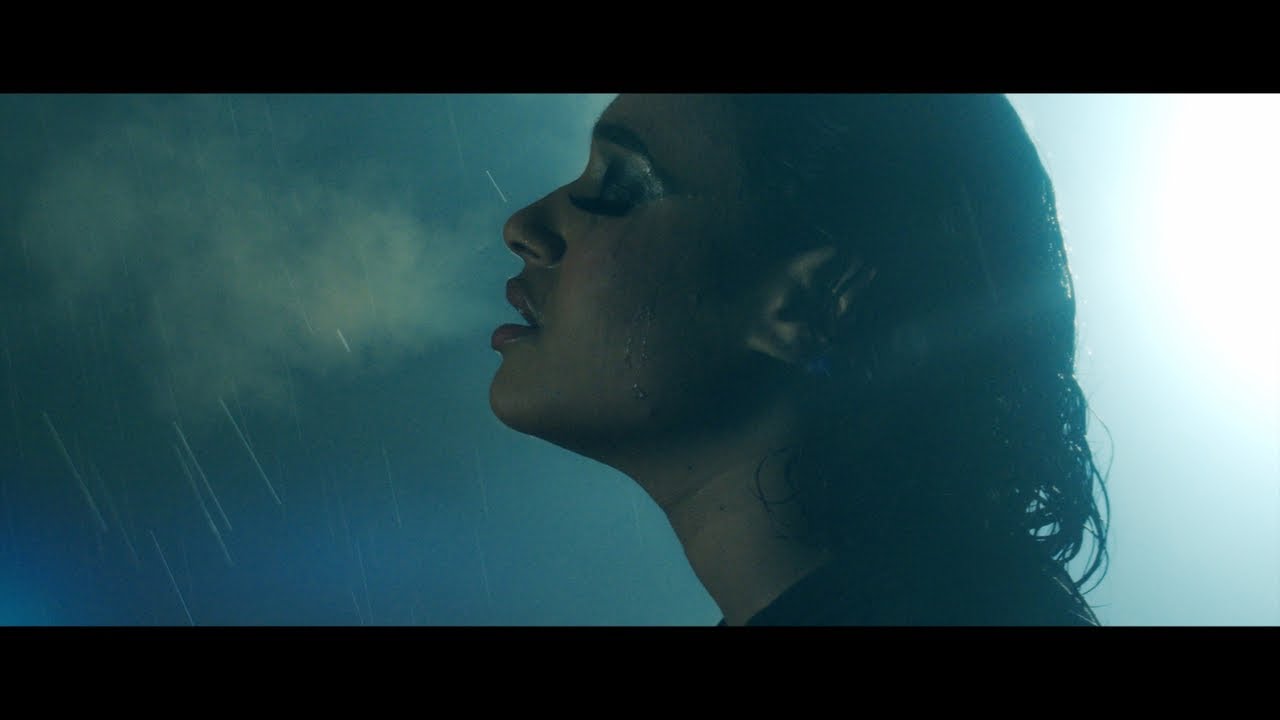 Sirine Jne - Plus besoin (Clip Officiel)