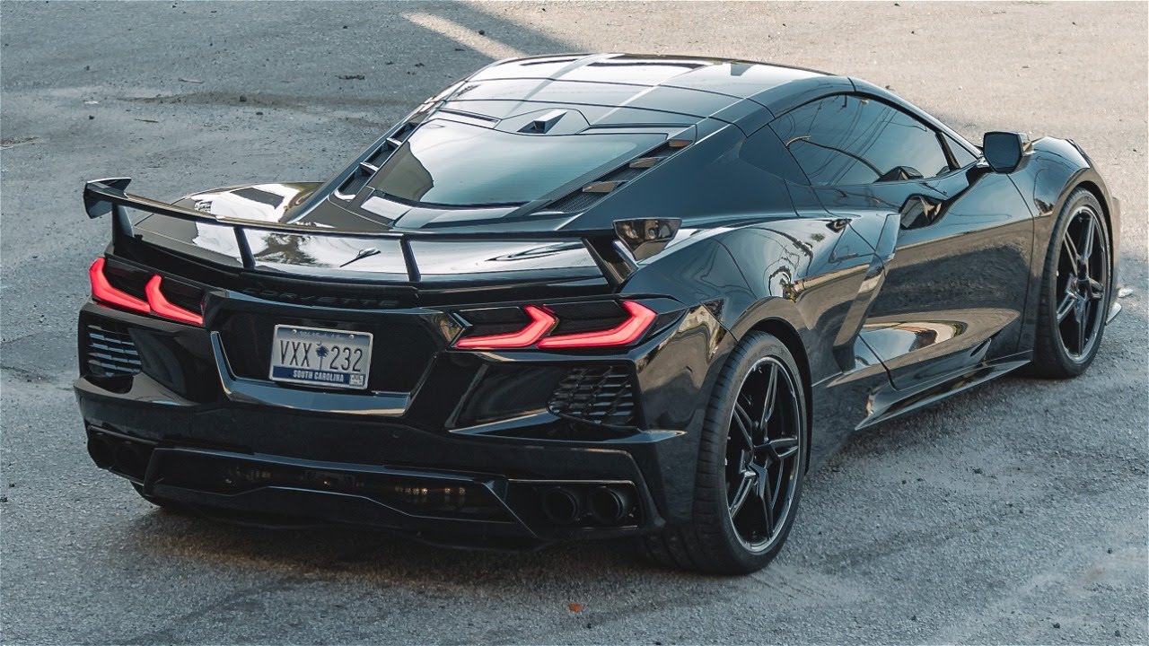 Chris' Black Z51 Package C8 Corvette | 4K