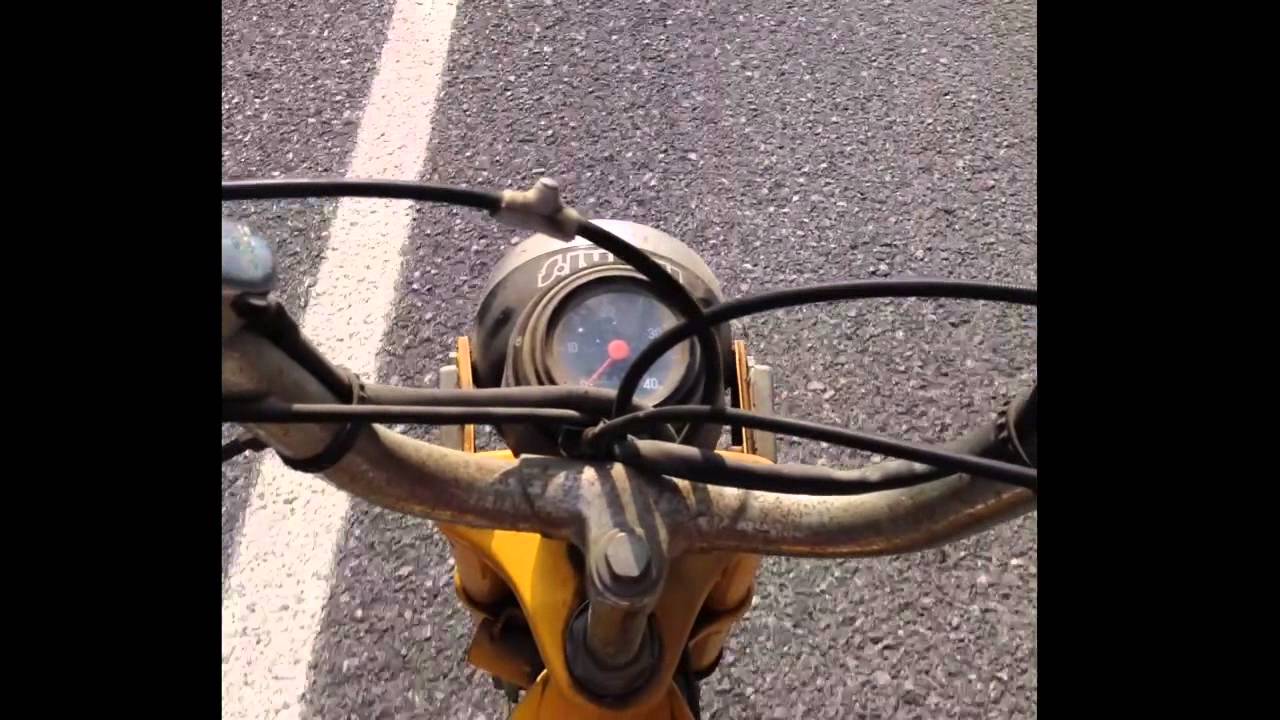 Secrets of a Baller: Moped Life (Puch Maxi S Review)