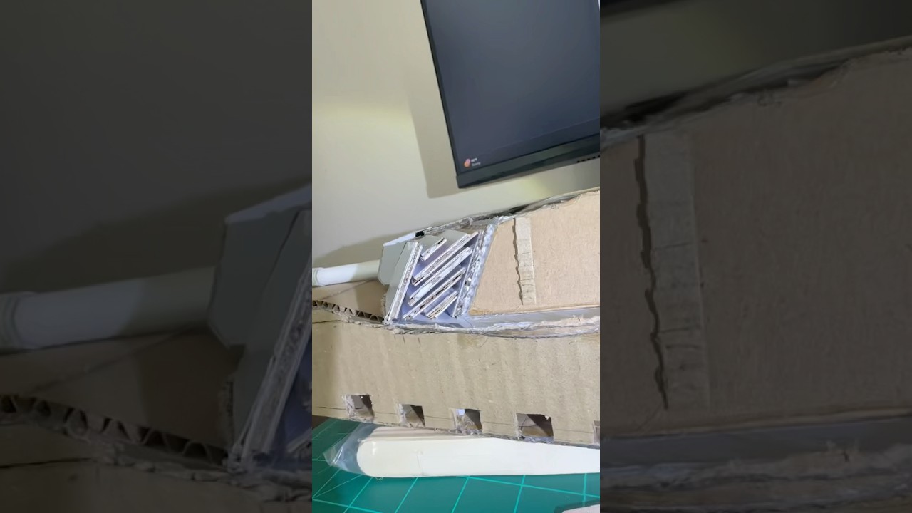M1A2 Abrams Cardboard Composite Armor #m1abrams #diy #cardboard #mainbattletank #warthunder #shorts
