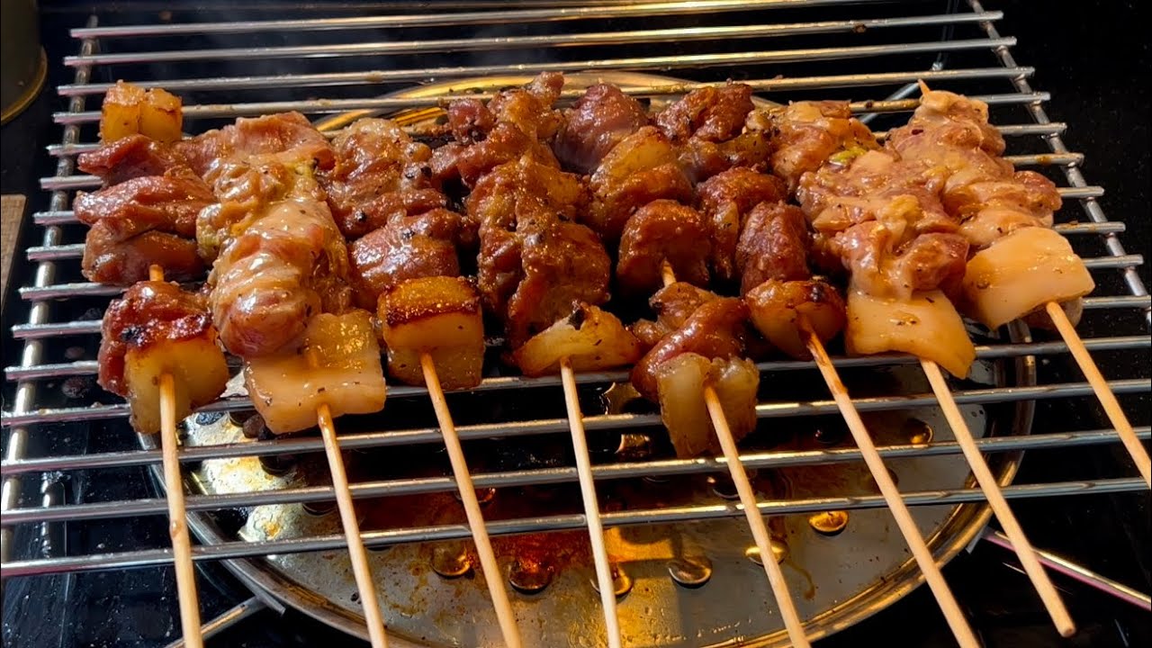 ထိုင်းဝက်သားကင်နည်း မူပင်း Thai Style BBQ Pork Mu Pinn