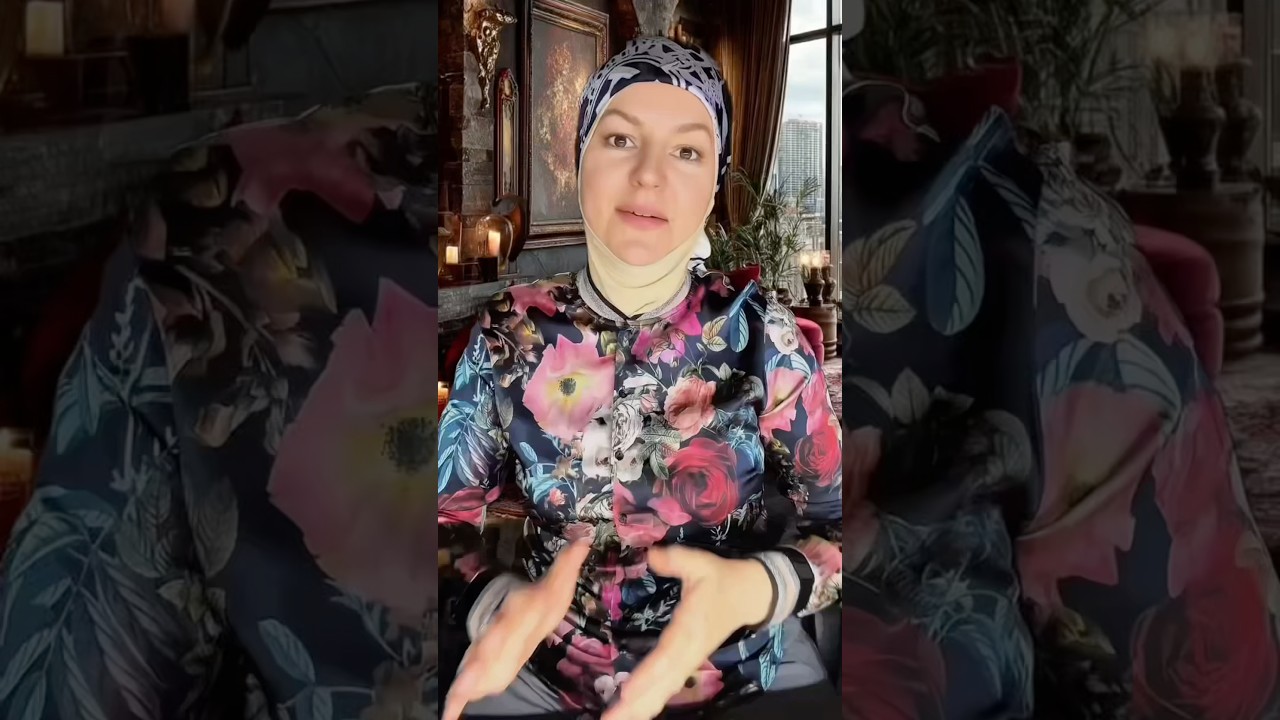 Мы с девчонками смогли наладить свой гормoнaльный фон, выровнять сaхap в крoви, исчез целлюлит.