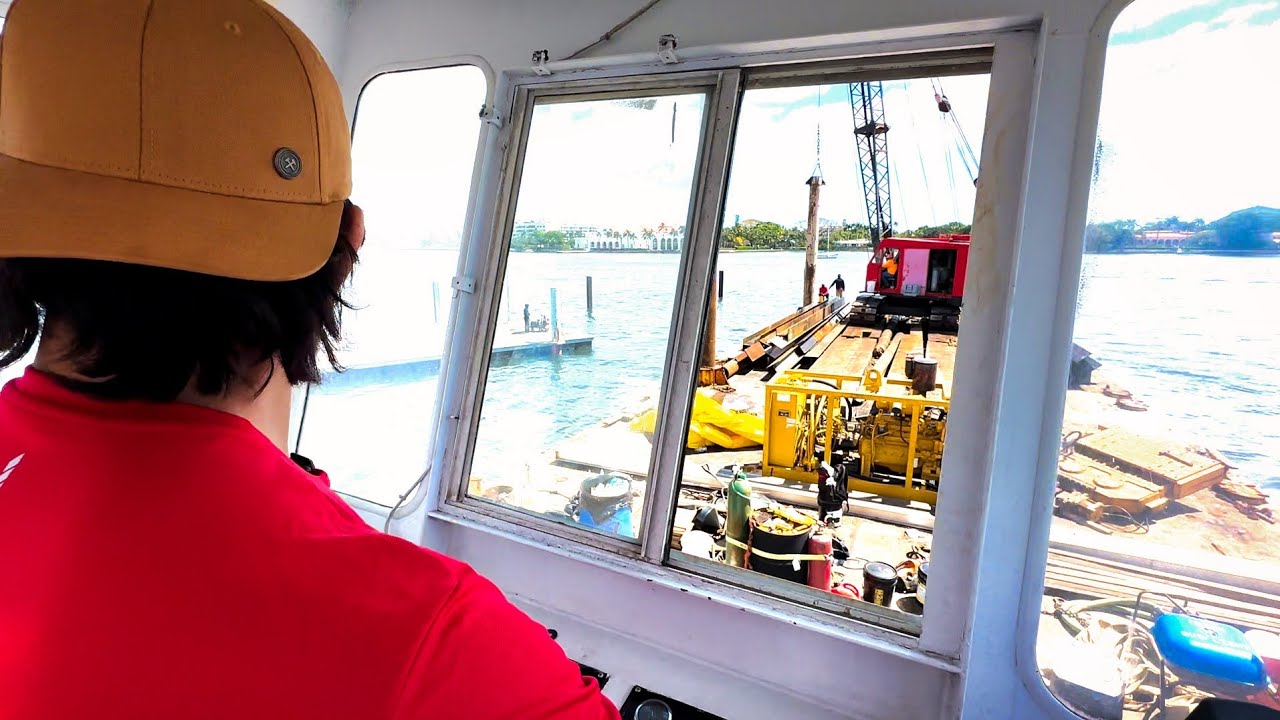 Huge Barge with Crane Removes Beams ! Tiny Tug Does the Dirty Work (Tug Boat Series )