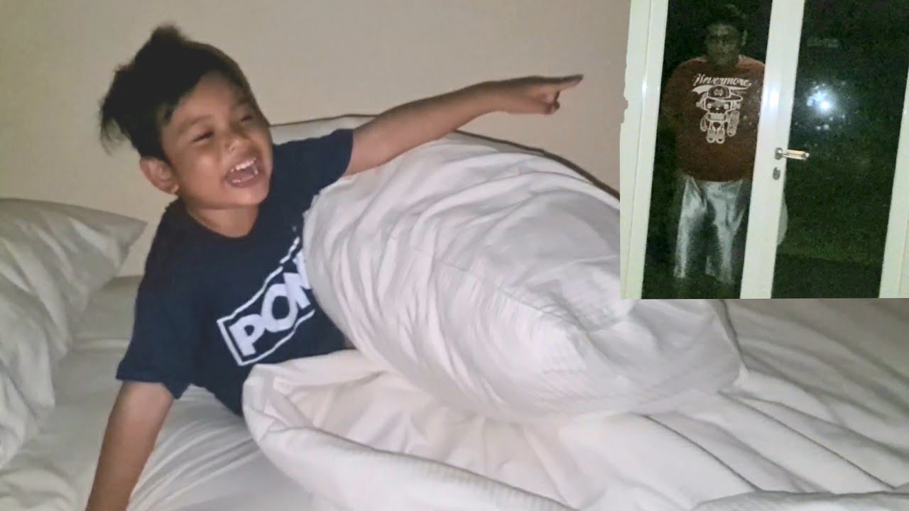 Malam Kedua 🤣 Penampakan di Jendela ❤ Zefa vlog 50