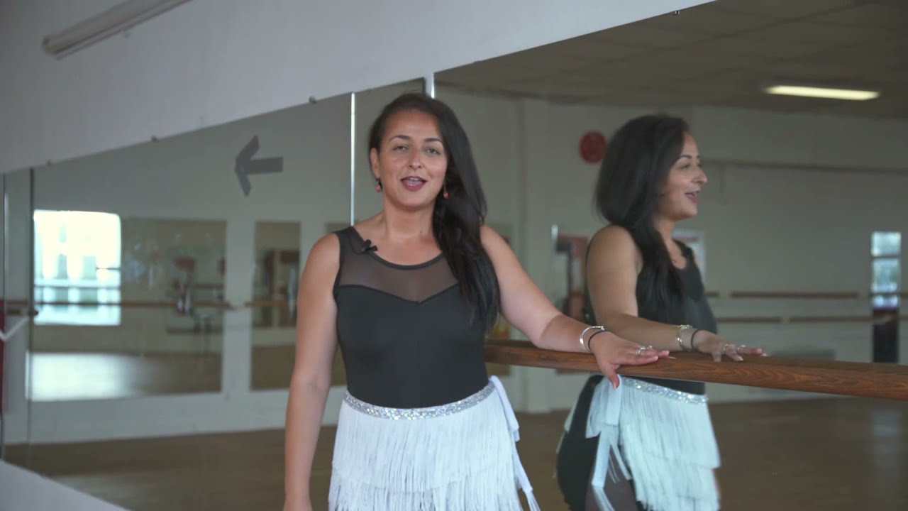 Cours de danse orientale à Lyon avec Soraya SAADI - Clip présentation
