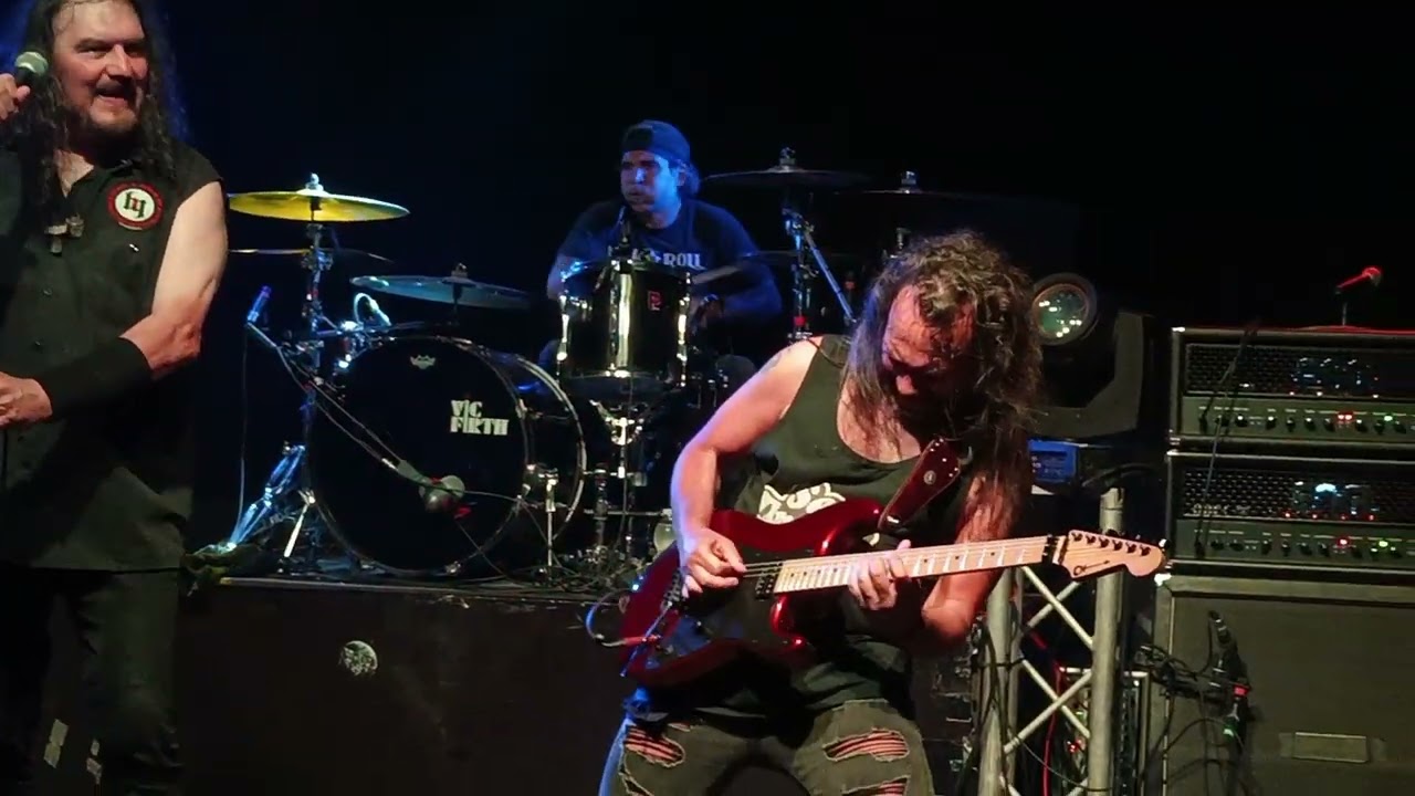 STRANA OFFICINA - Vai Vai (Live Slaughter club)