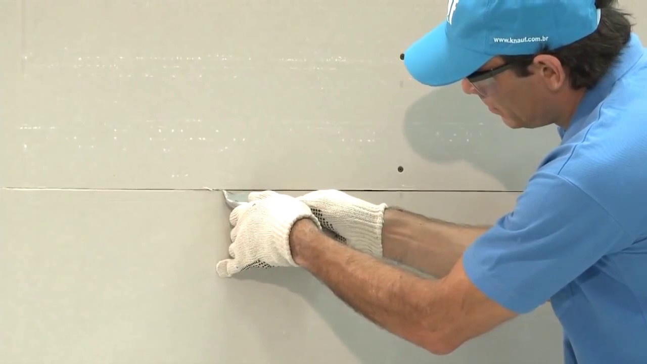 KNAUF - ¿Cómo realizar un tratamiento de juntas correcto en placas?