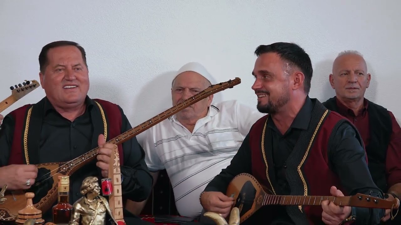 Bijtë e Bajram Bajes & Zenel Zekolli - Sikur Drini i bardhë e i zi