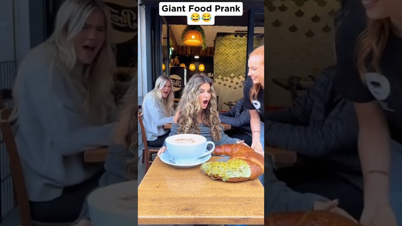 Scare Pranks 🤣🤣 