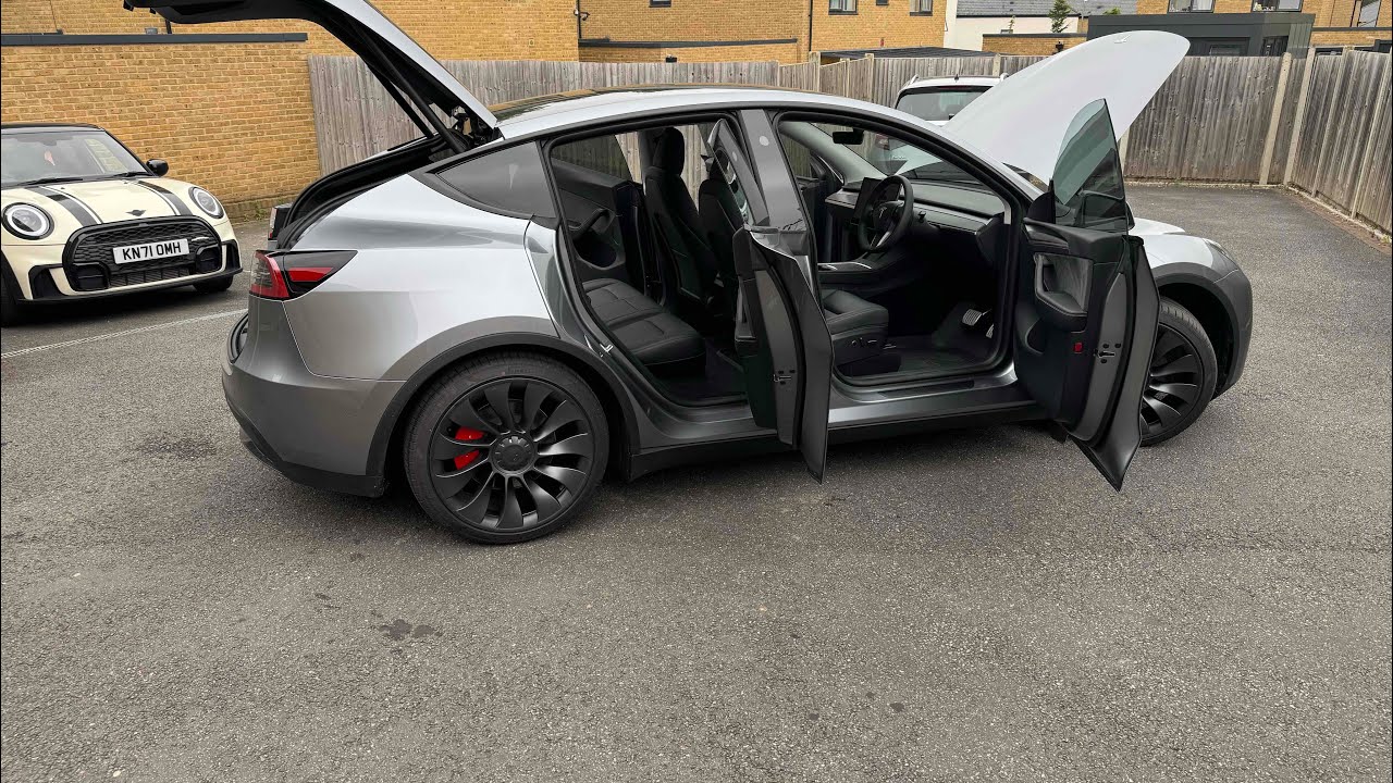 Tesla Model Y Performance 2024 — обзор после 2000 миль 