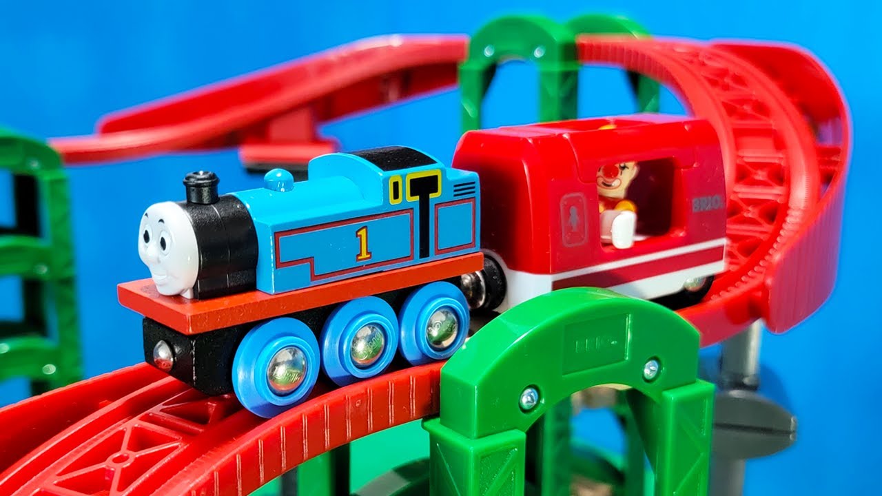 BRIO Trains Thomas the Tank Engine Sky High Twisty Mountain Train Track