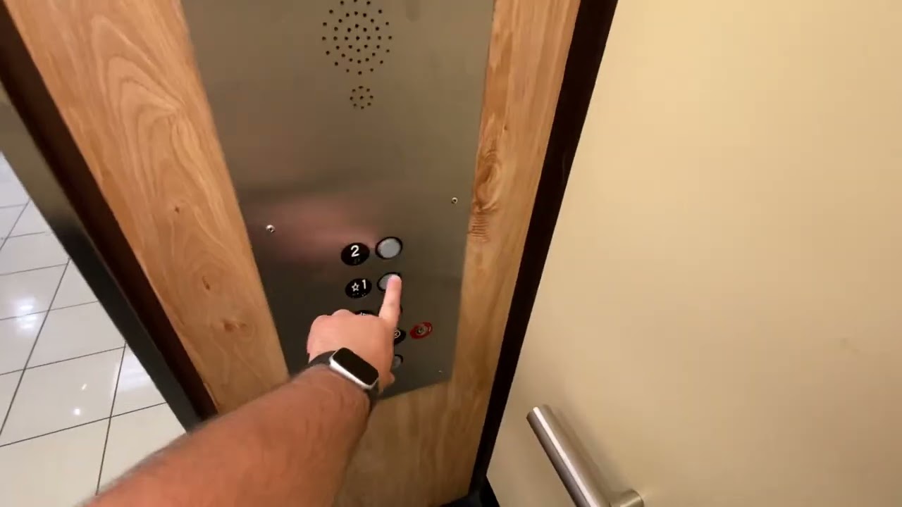 Epic Motor! Hydraulic Elevator JCPenney The Oaks Mall Thousand Oaks CA