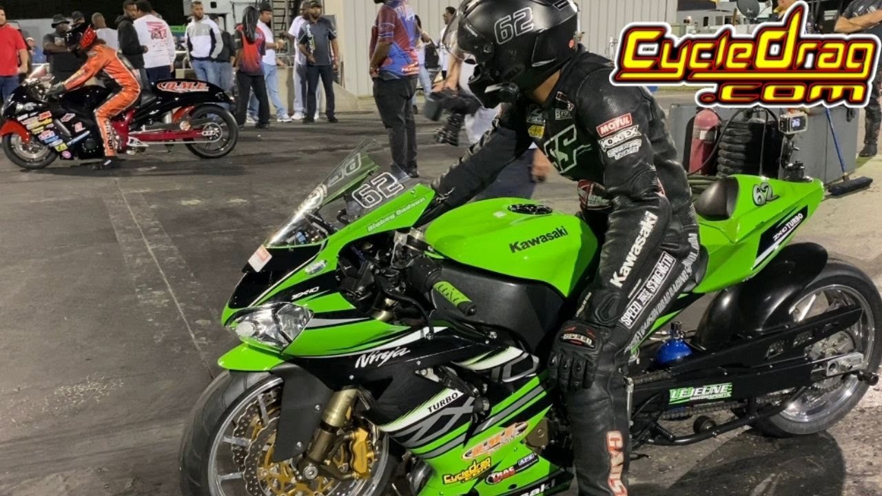 TURBO ZX10R STUNS NITROUS HAYABUSA!
