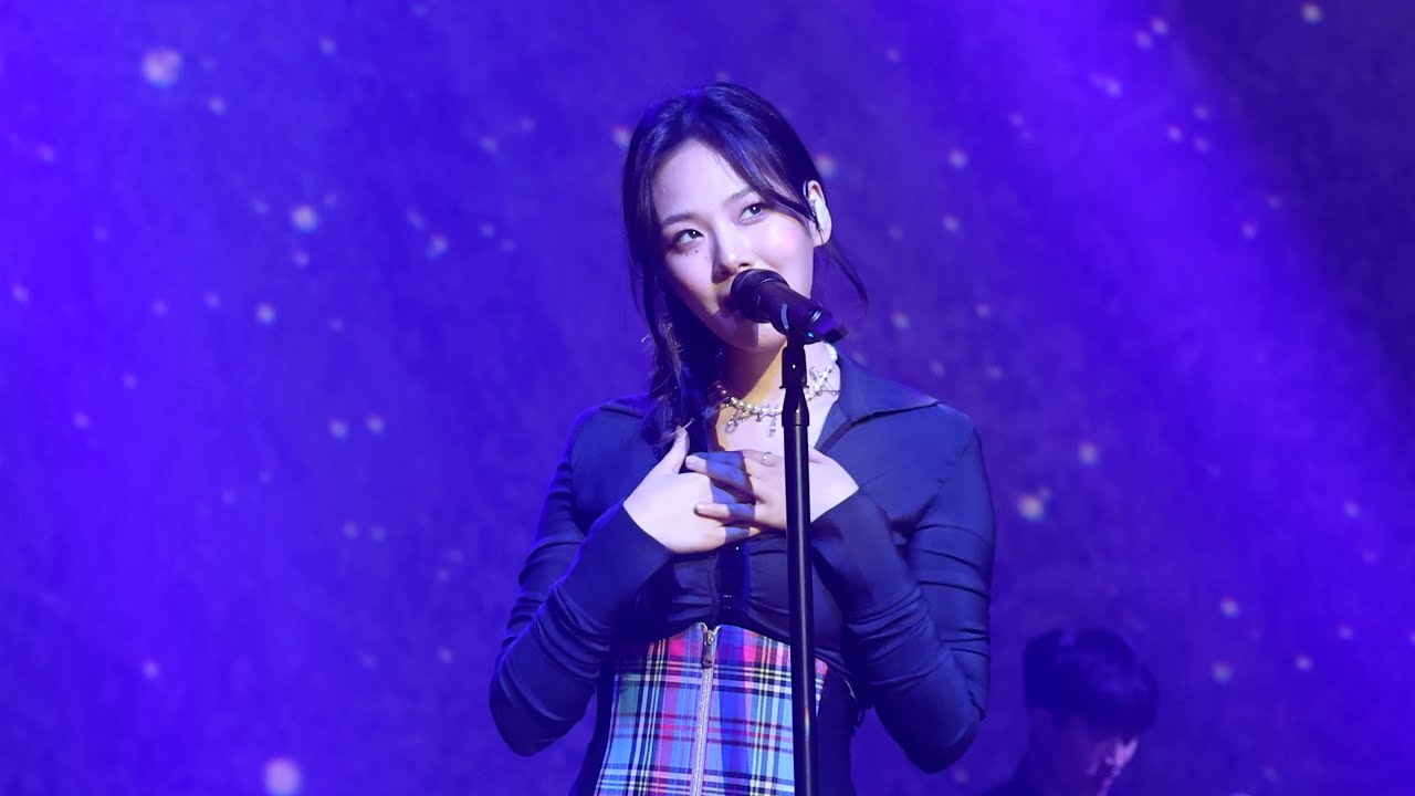 230325 비비(BIBI) - 신경쓰여(Restless) 직캠(Fancam) [4K] @비비 앵콜 콘서트 [와주시면 안 될까요?]