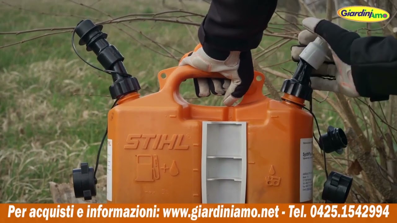 Come rabboccare l'olio catena in una motosega con motore due tempi