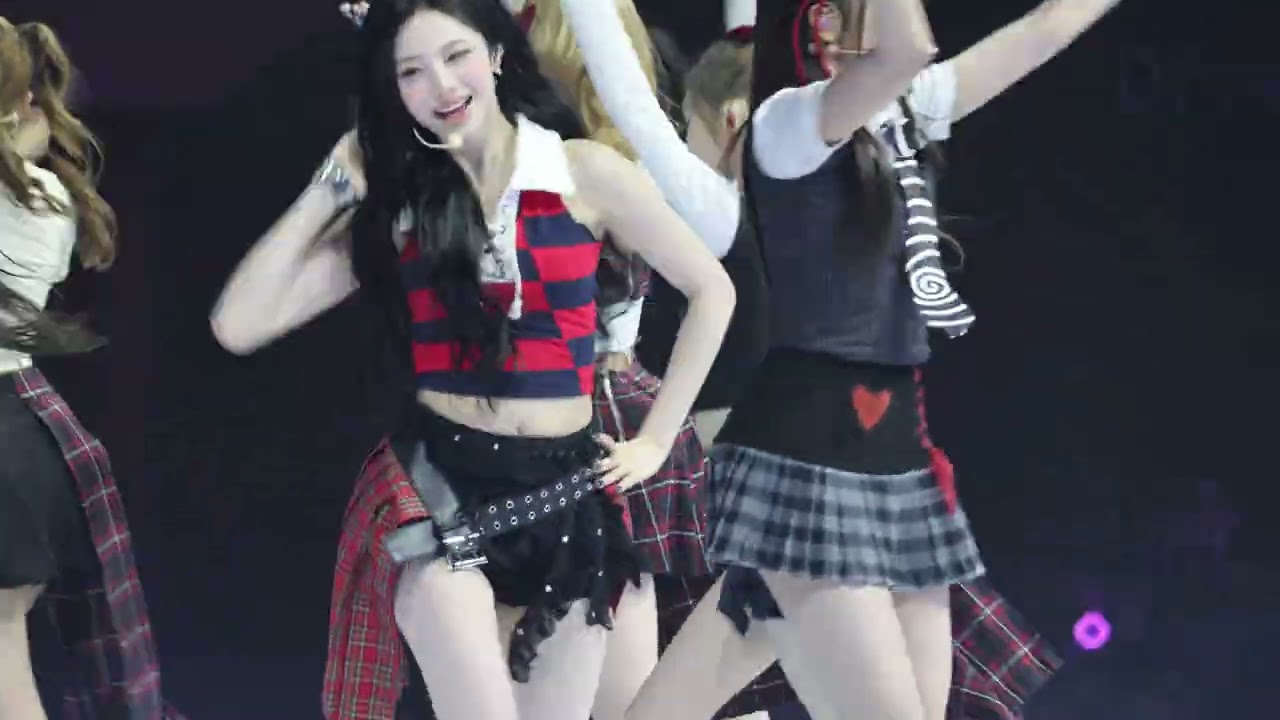 260222 하츠투하츠 김주은 'Red Flavor' 직캠 Hearts2Hearts Juun FanCam