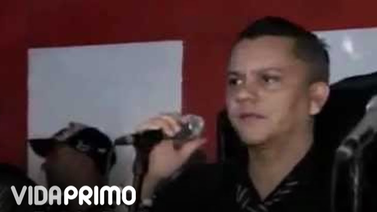 Banda Real - Cuando Se Ama (Canta Olvis Garcias) [Live]