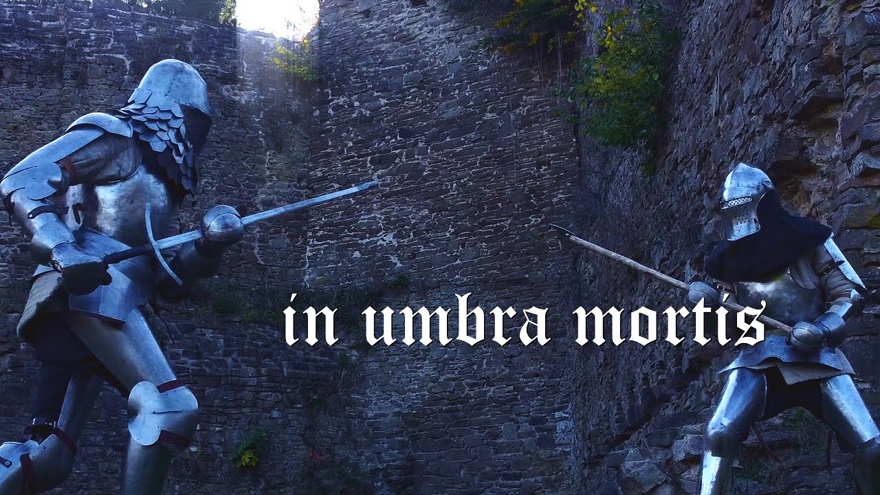 longsword vs. battle axe | realistic, non-choreographed medieval combat