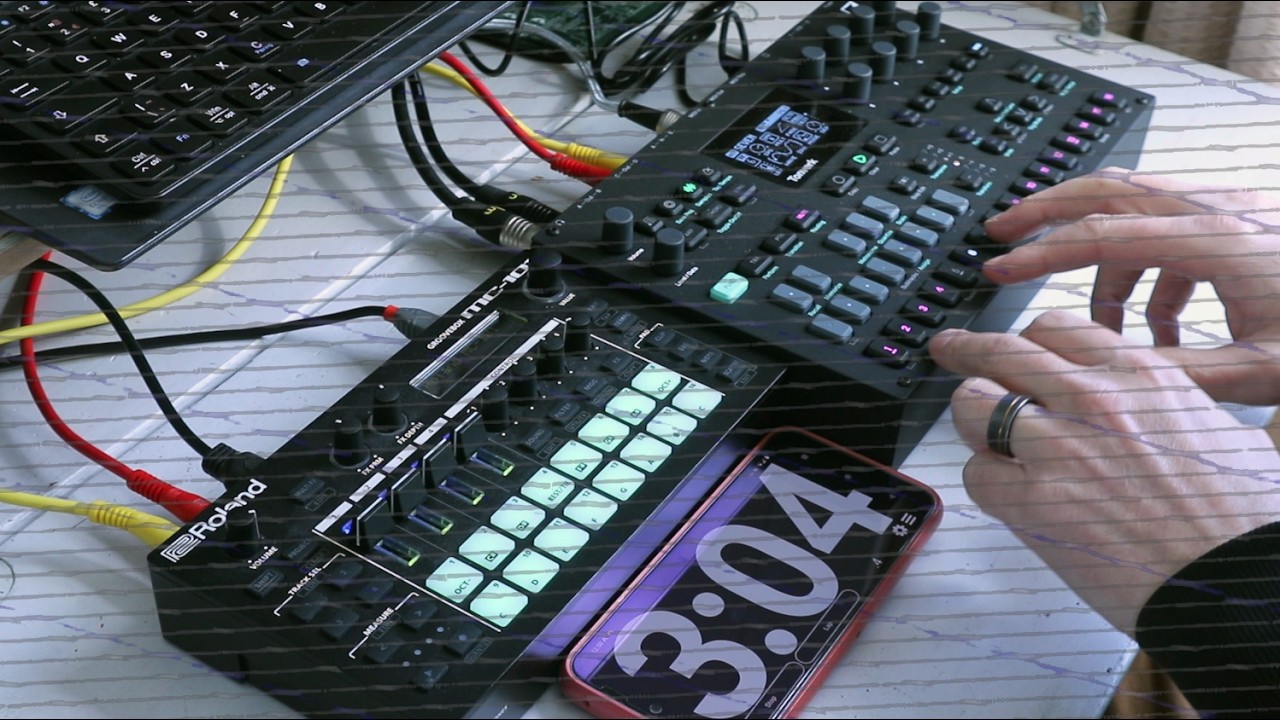 Wrecked Angles - Elektron Tonverk and Roland MC-101 Jam