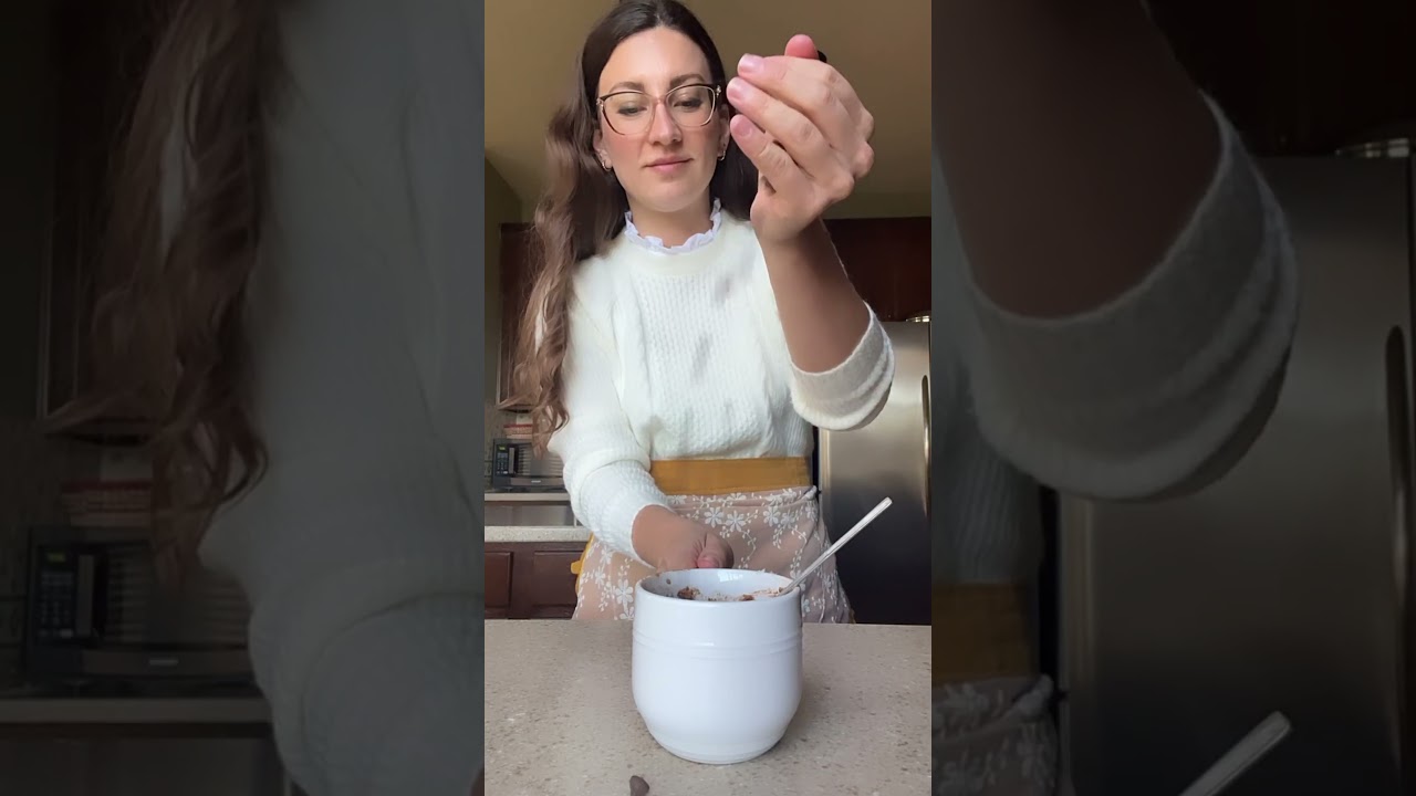 POSTRES KETO (MUG CAKE DE CHOCOLATE) 