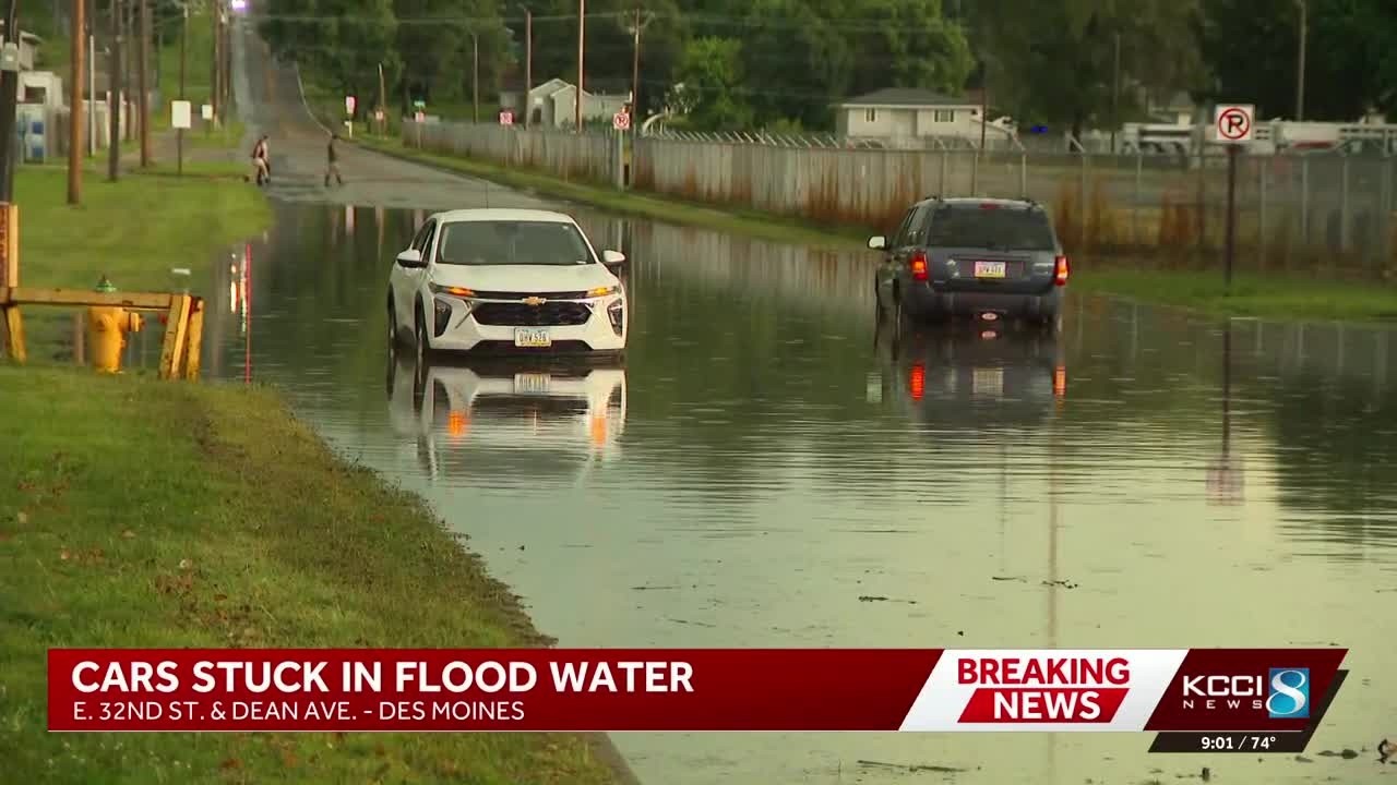 Storm causes flooding, road closures and power outages across Des Moines