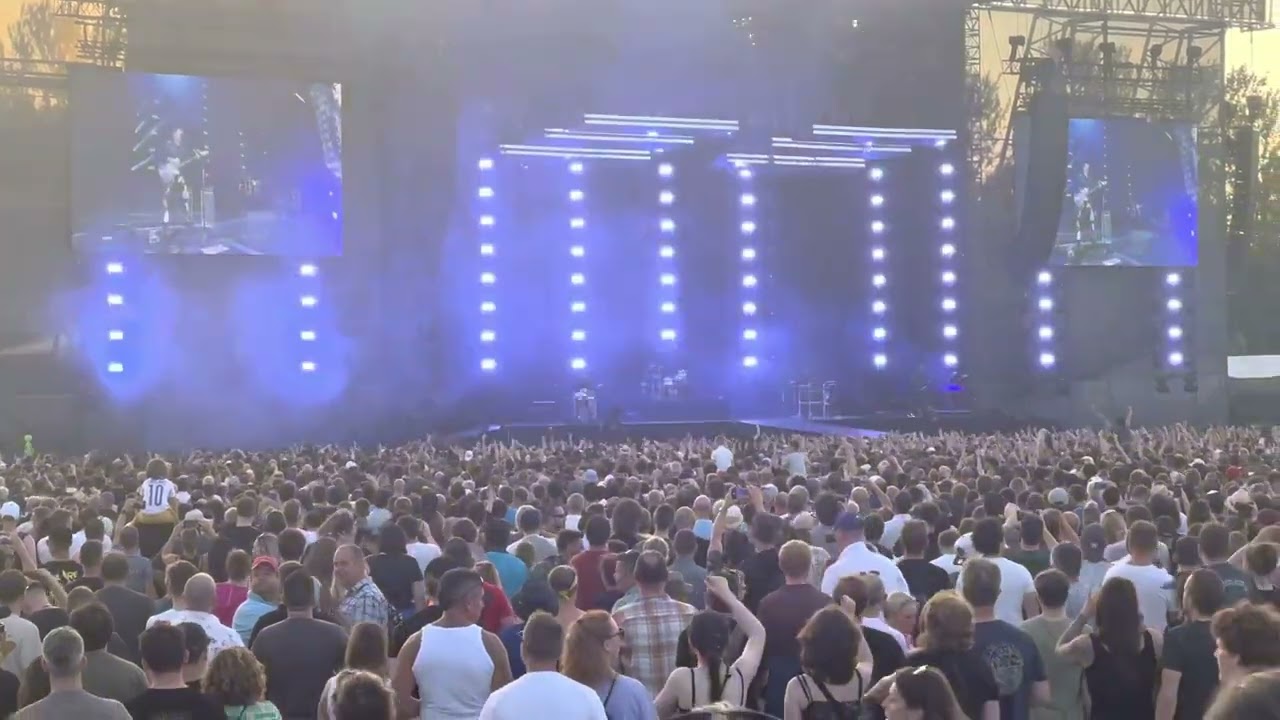 HYSTERIA (w/ Interlude) - Muse [Live at Milton Keynes Bowl - 25th June 2023]