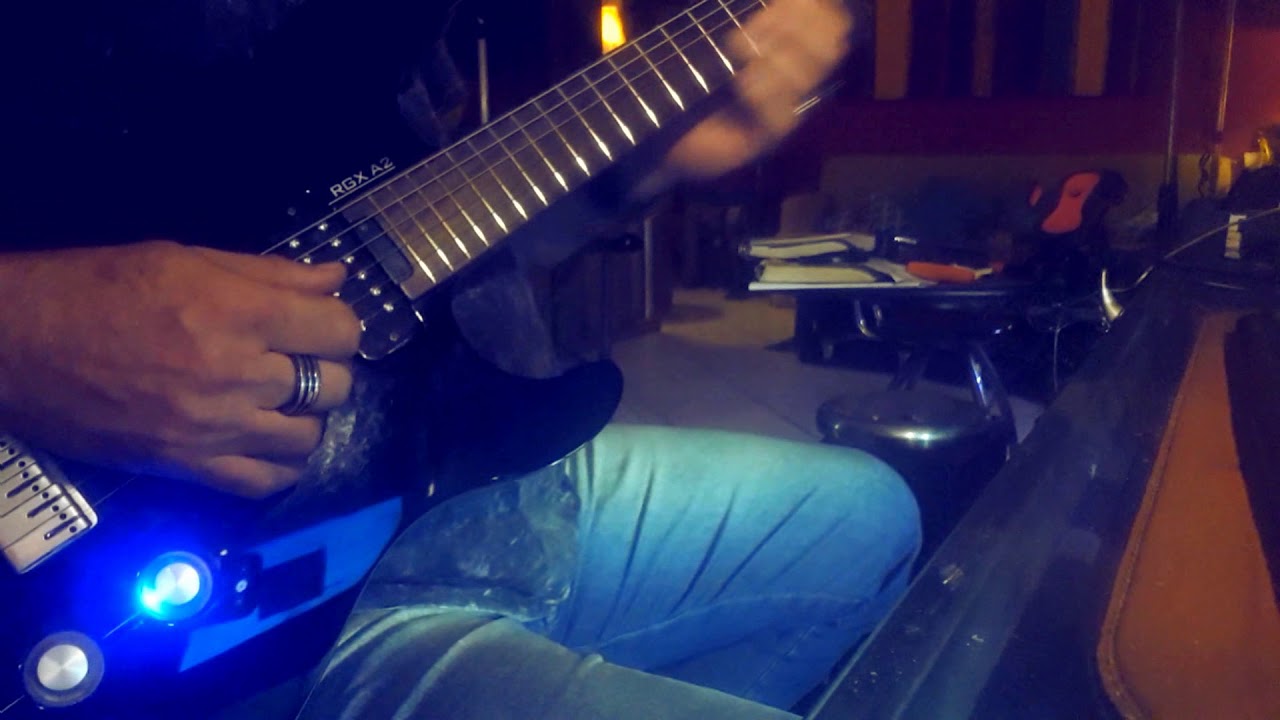 GUITARRA YAMAHA RGX-A2