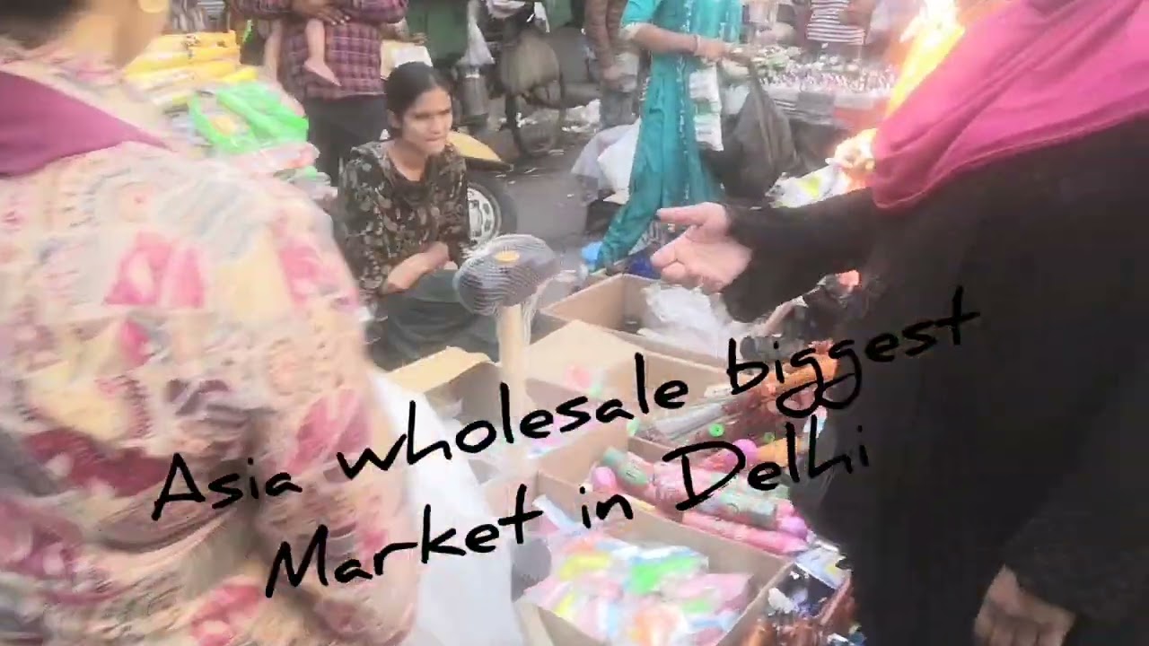Delhi Wholesale Market! Wholesale Market Sadar Bazar Wholesale market Holi ki shopping kai liye ajao