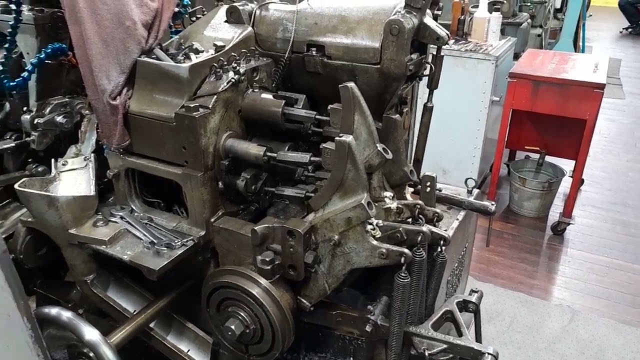 Davenport multi spindle screw machine