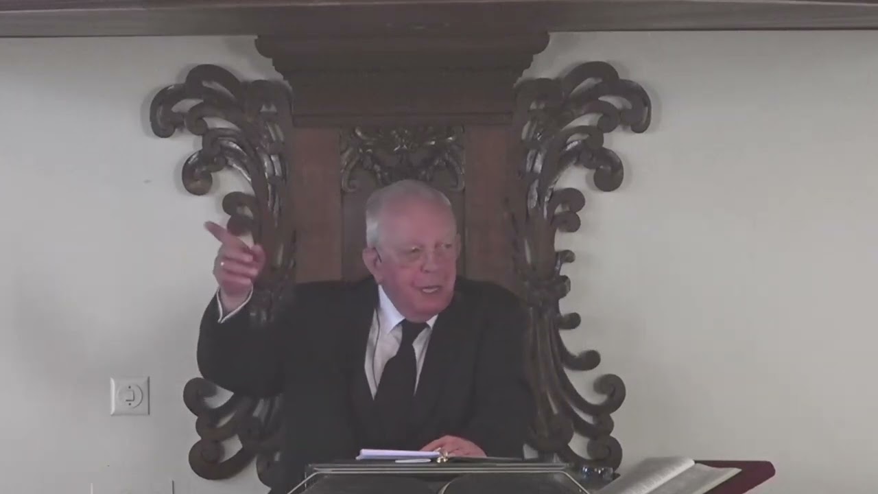 Ds. M. Baan | Lukas 15: 20a | En hij stond op en ging naar zijn vader. |