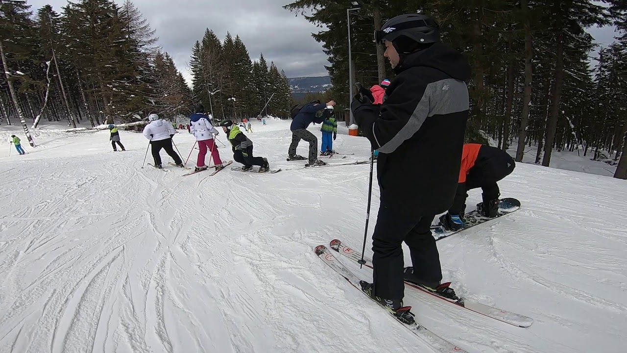 Puchatek - Szklarska Poręba - zjazd na nartach Luizy i Piotrusia z Puchatka