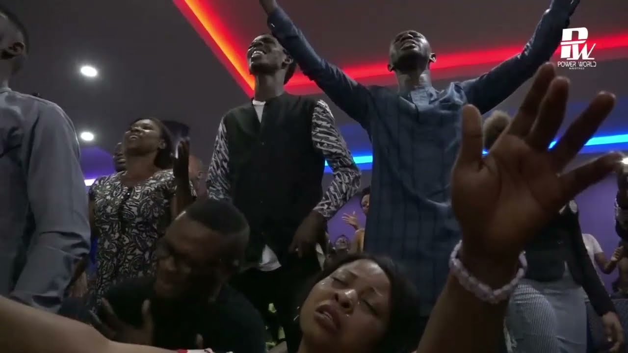 Healing and deliverance worship by Rev uche umeh