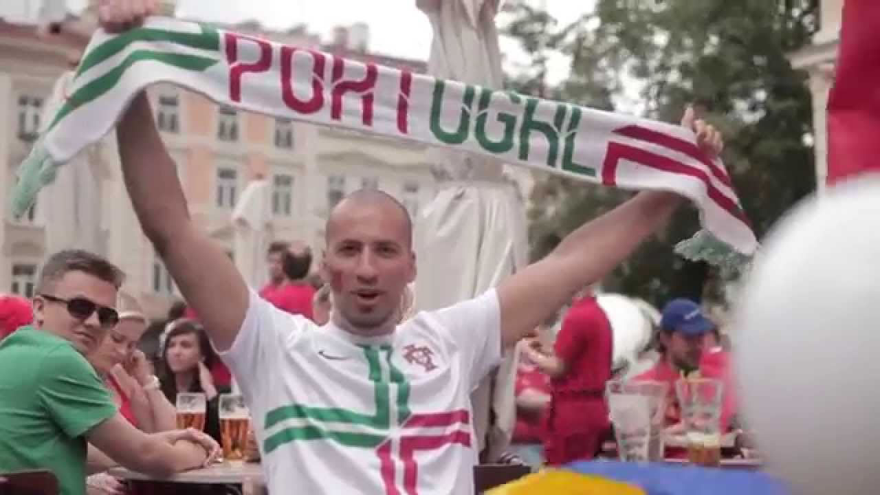 Danish (and other :)) supporters in Lviv / Данські вболівальники у Львові