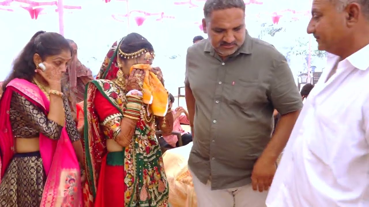 દીકરી ની વિદાય | Gujarati Vidai Song Bidai Song | વિદાઈ ગીત  SHIVKRUPAPHOTOPORBANDAR