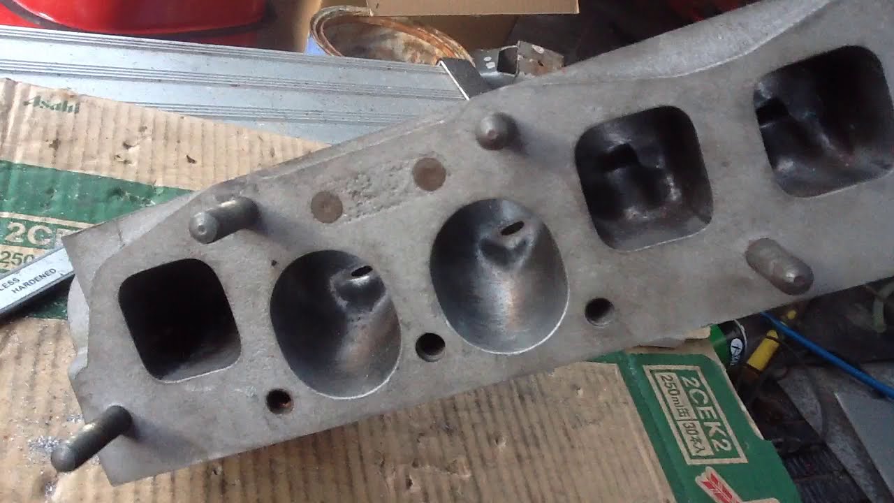 DATSUN A12 A14 A15 Special cylinder head? torii head?