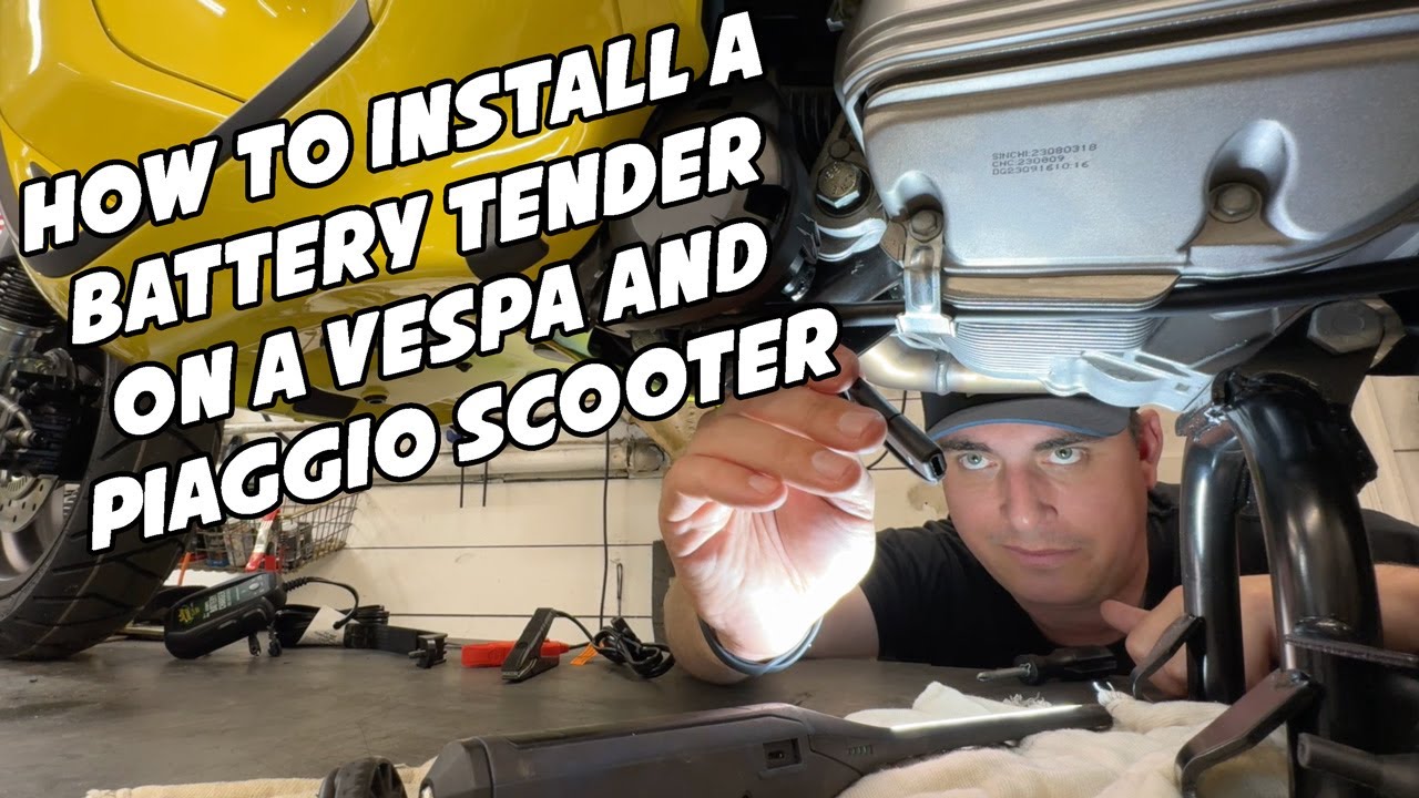 Как установить аккумуляторную батарею на скутер Vespa и Piaggio