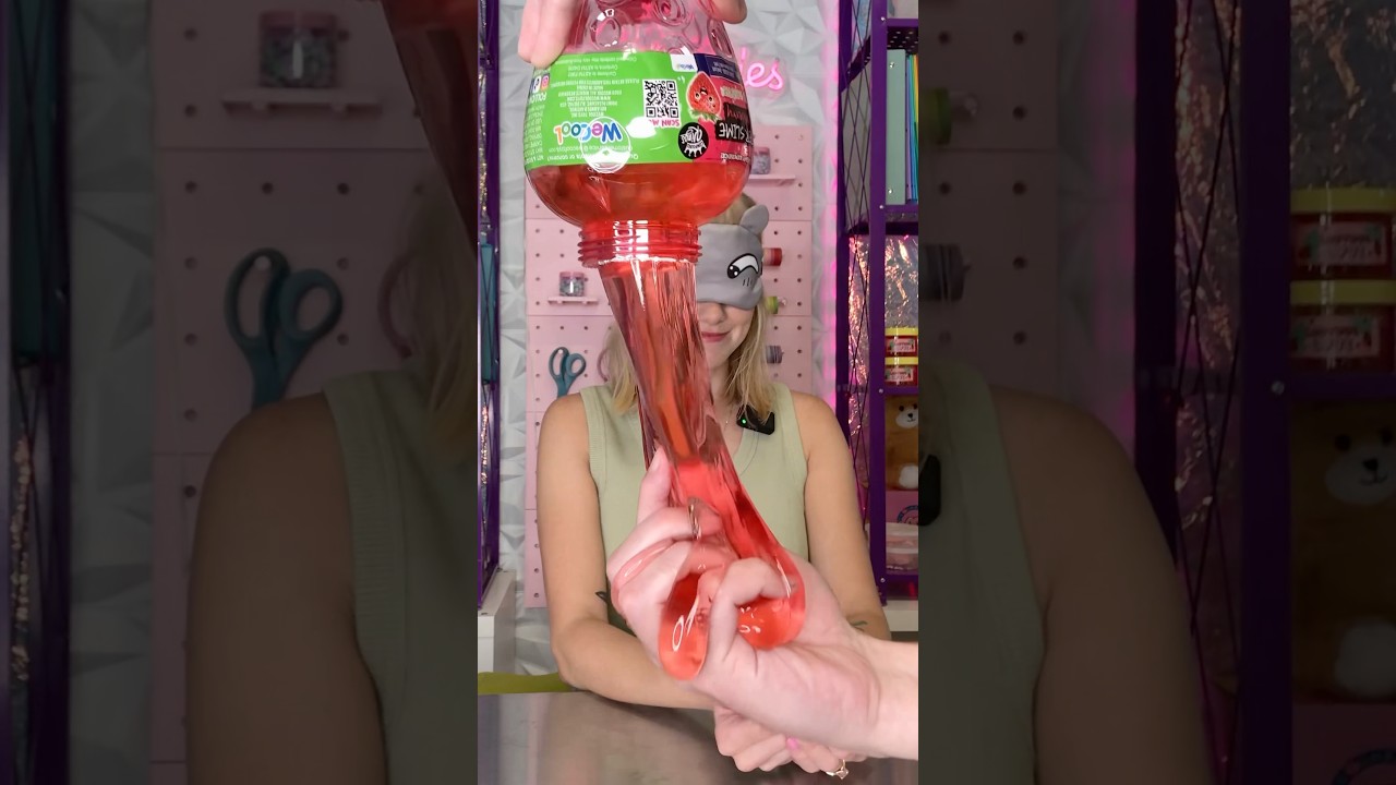 Can I Tell it&rsquo;s Peachybbies Slime Blindfolded?