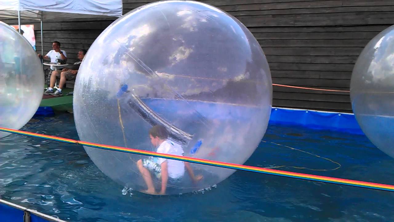 Theis in der Luftkugel zu Wasser..