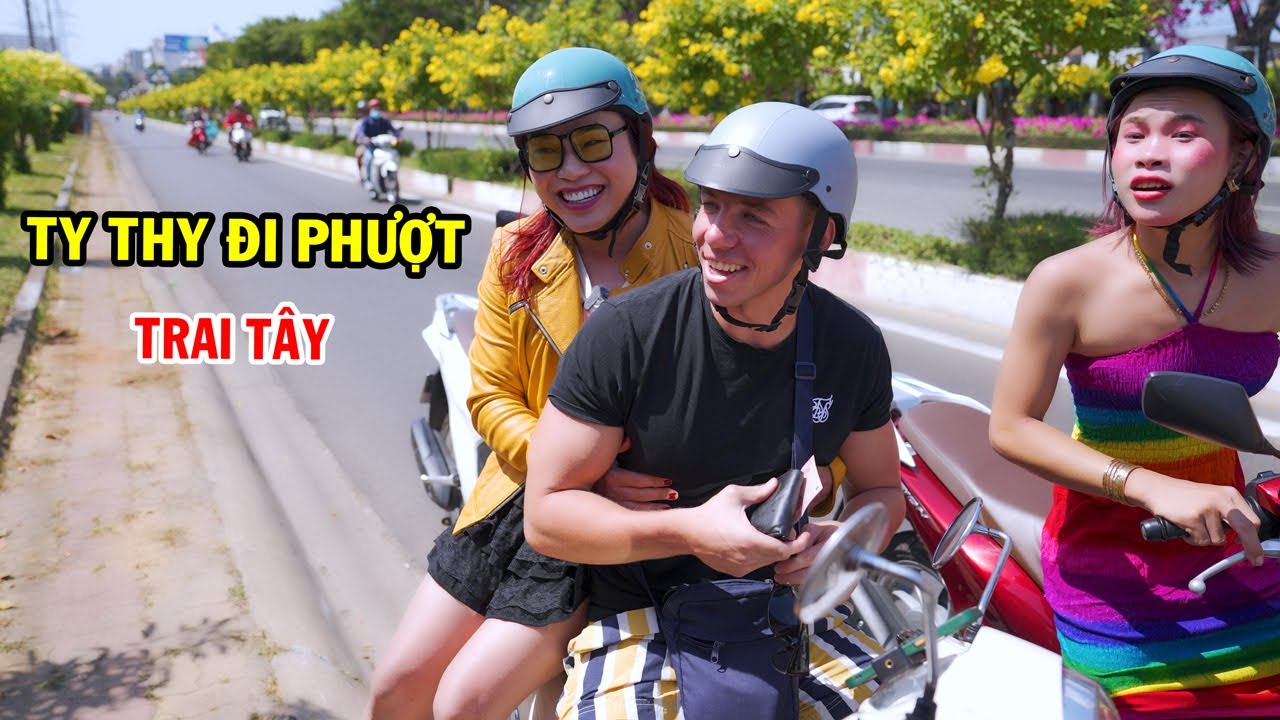 Ty Thy đi phượt cùng Trai Tây - Ty Thy Vlog Gỏi đu đủ