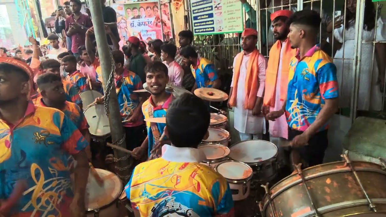 Chakar Shivbacha Honara+Aai Maji Konala Pavli🔥|Maitree Beats | Chintamani Visarjan 2025|Old Memories
