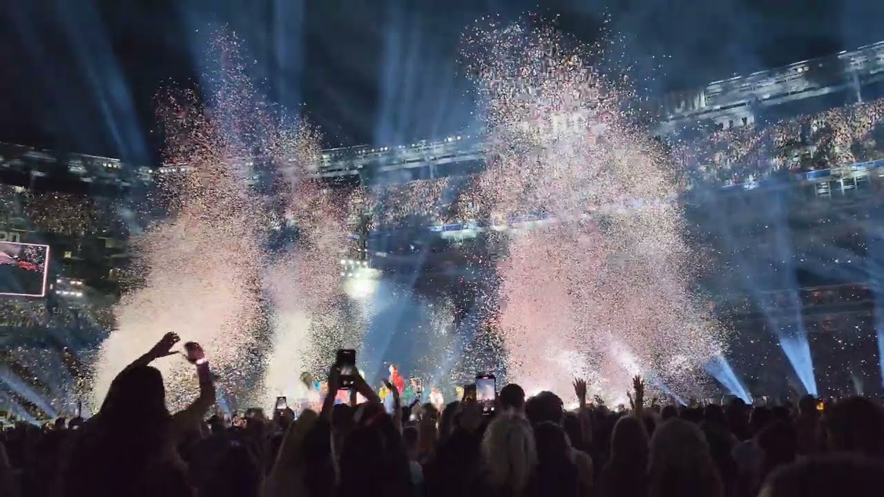 The Eras Tour Metlife N2 
