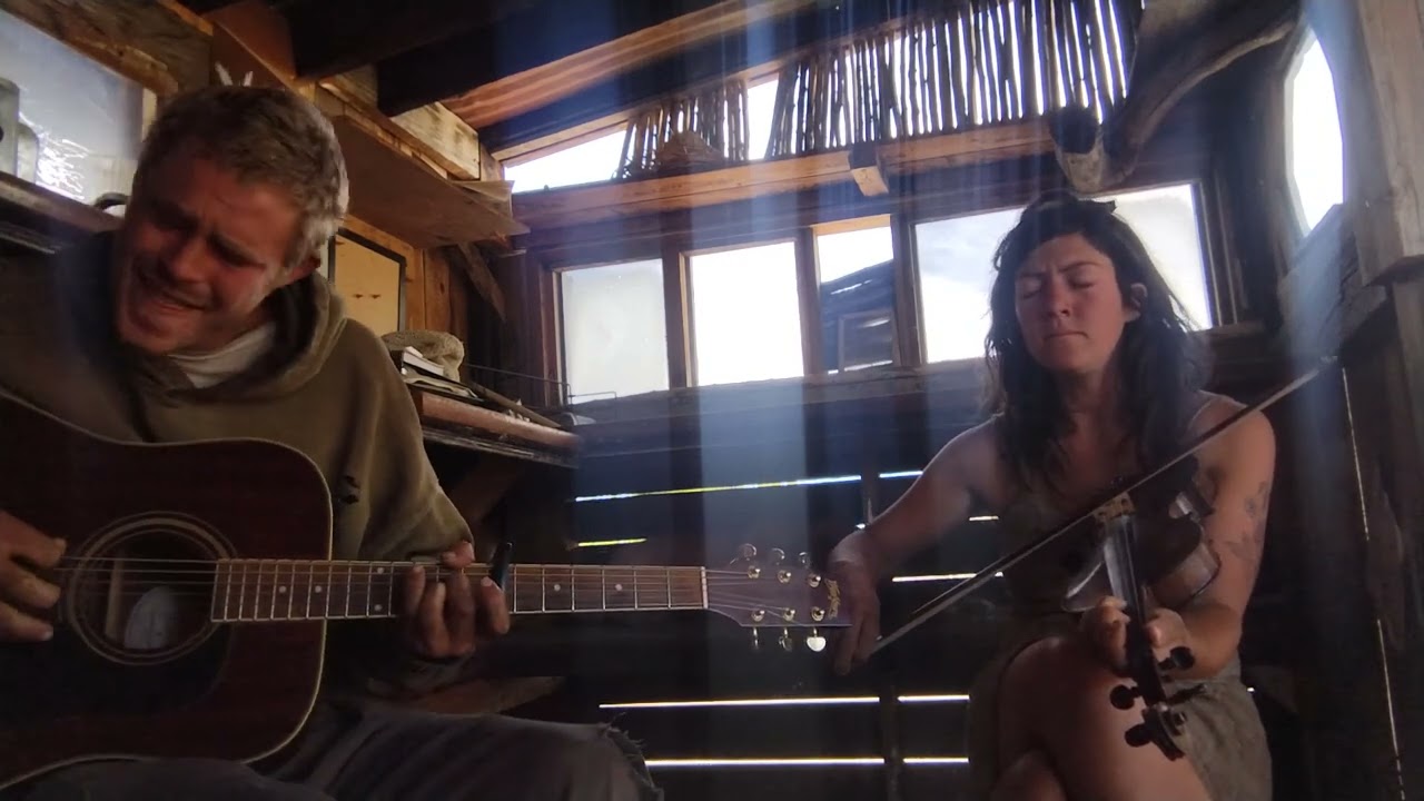 Mania Breeze - Soren Knudsen & Bridget Downey